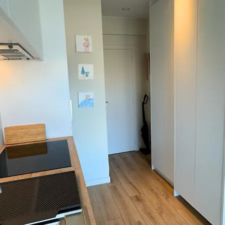 Zeenest - Stijlvolle Met Terras Nabij De Zee Apartamento *